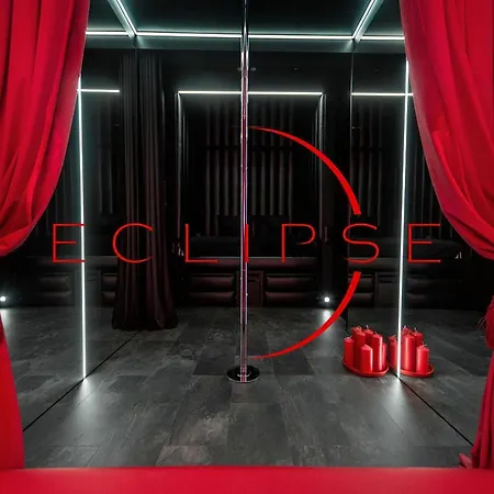 Eclipse Red Room Bielsko-Biala Exterior photo