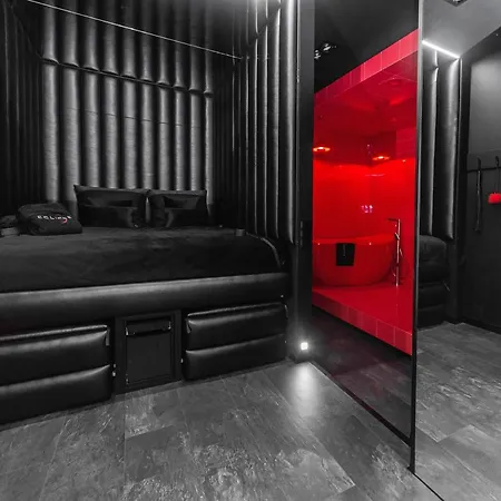 Eclipse Red Room Bielsko-Biala Exterior photo